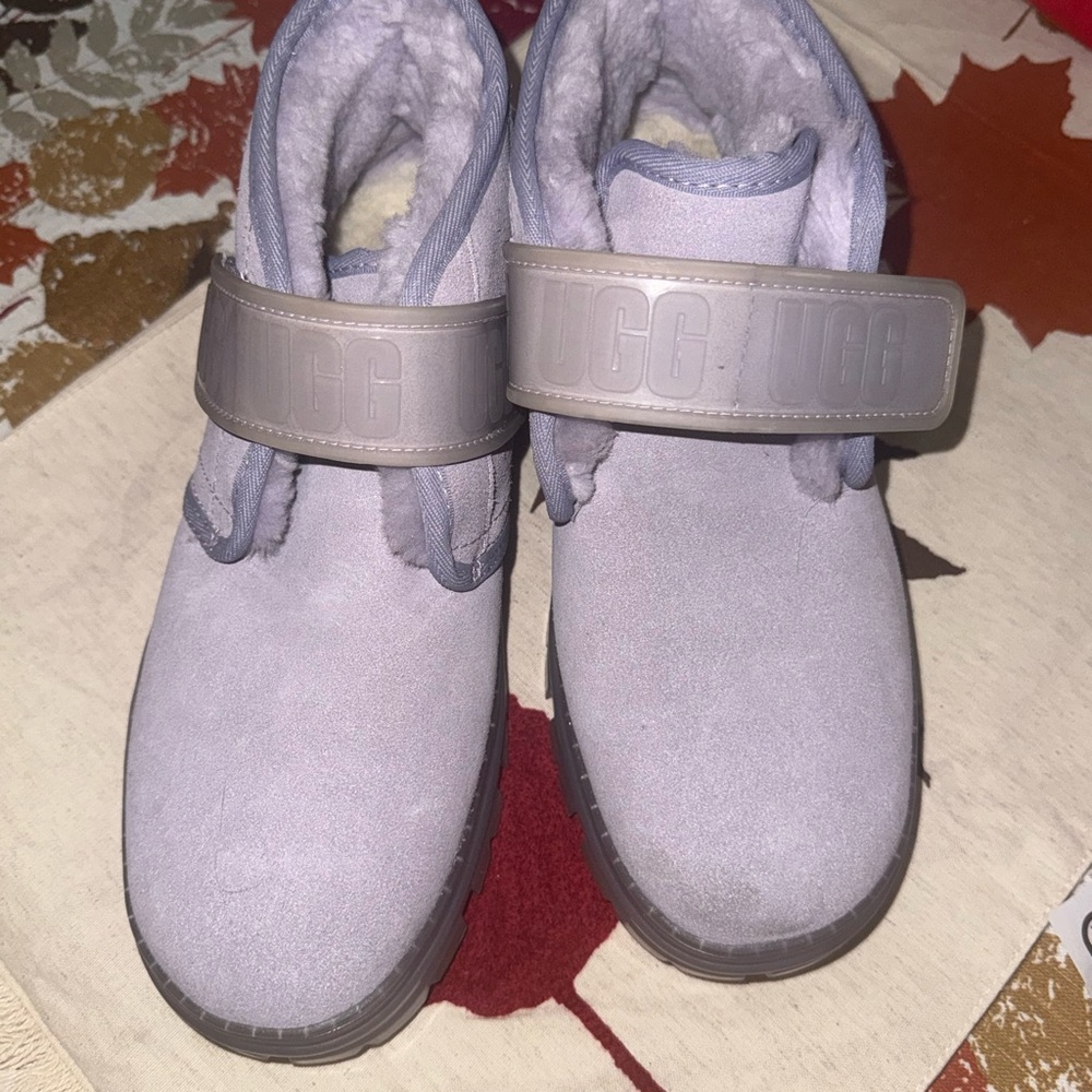 UGG Neumel Clear boots in the color June Gloom - Picture 8 of 8